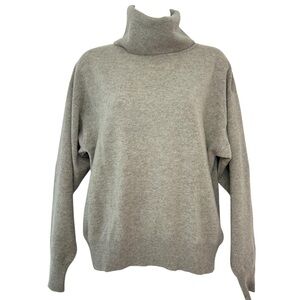 Leyla Mirta 100% Cashmere Oatmeal Tan Turtleneck Sweater Size M/L EUC